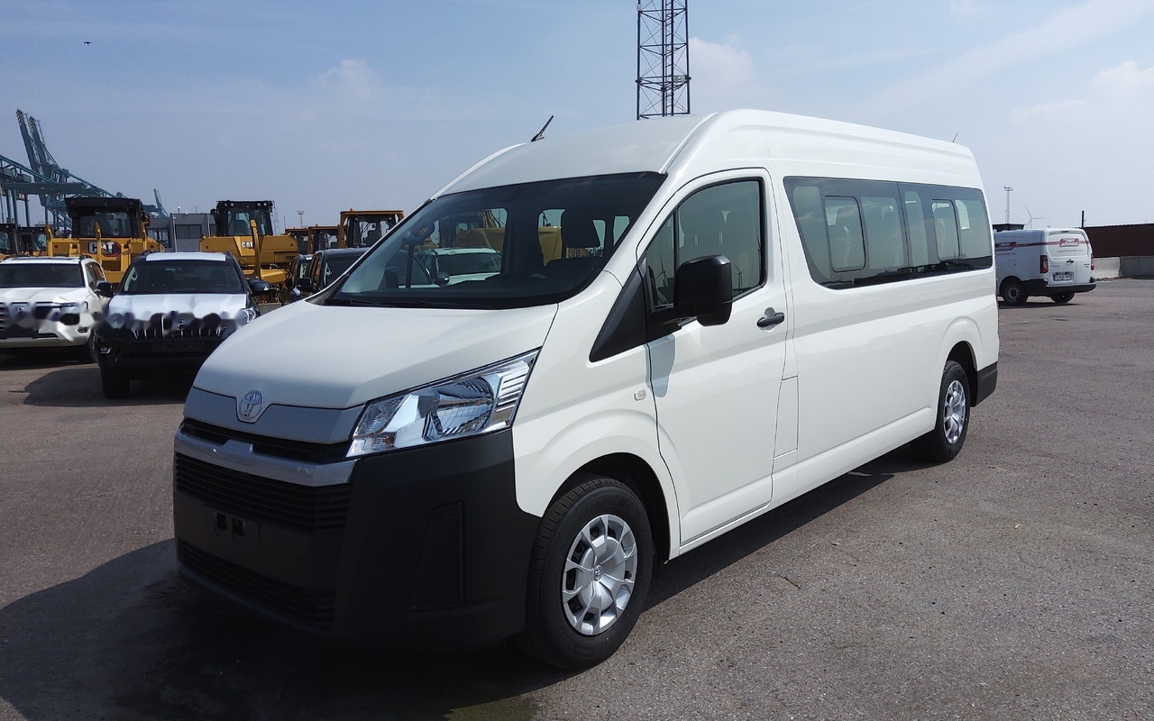 Toyota Hiace HIGH ROOF / TOIT HAUT 2.8L Diesel Manual base - Minibús, Furgoneta de pasajeros: foto 1 Toyota Hiace HIGH ROOF / TOIT HAUT 2.8L Diesel Manual base - Minibús, Furgoneta de pasajeros: foto 1