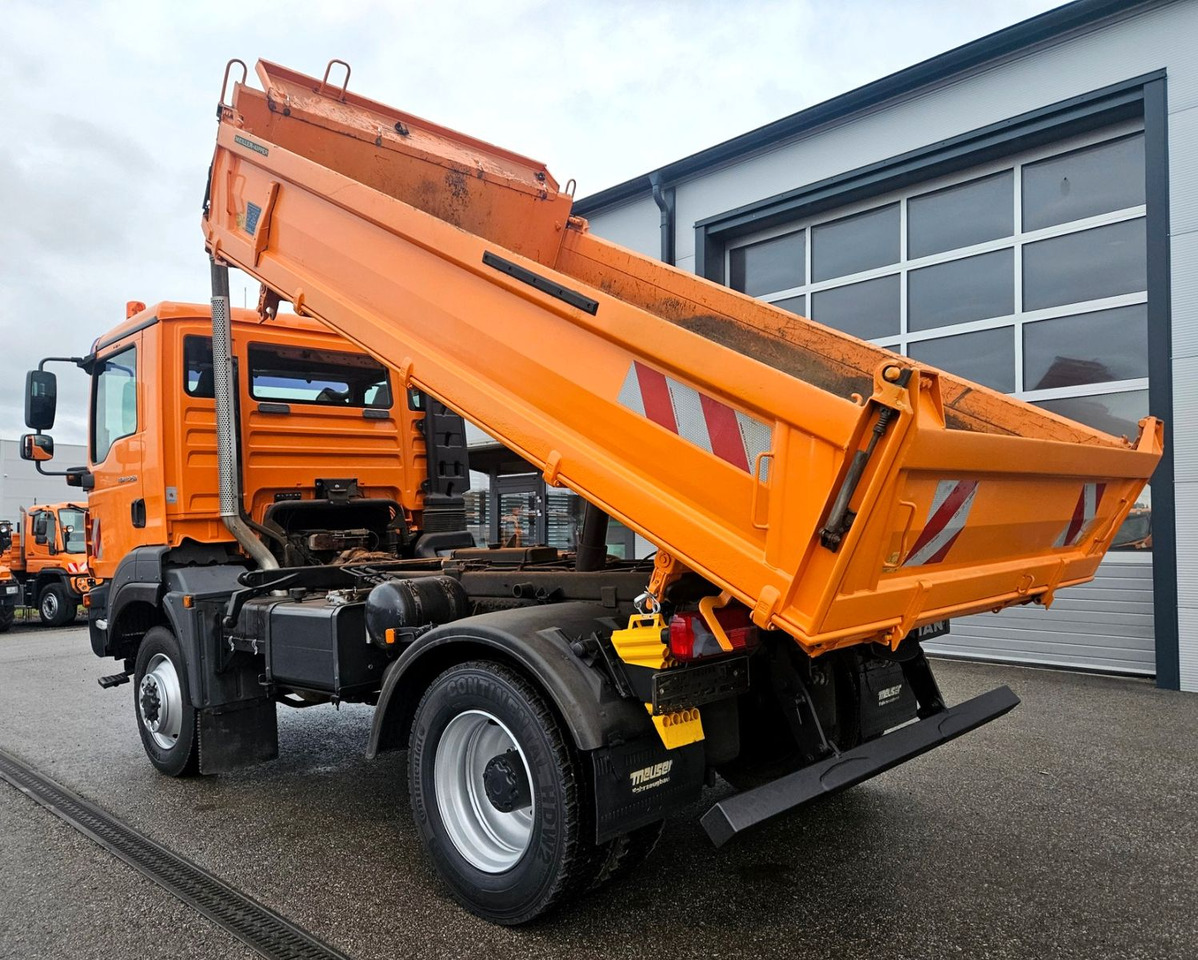 Camión volquete MAN TGM 13.250 4x4 Euro5 Winterdienst: foto 11