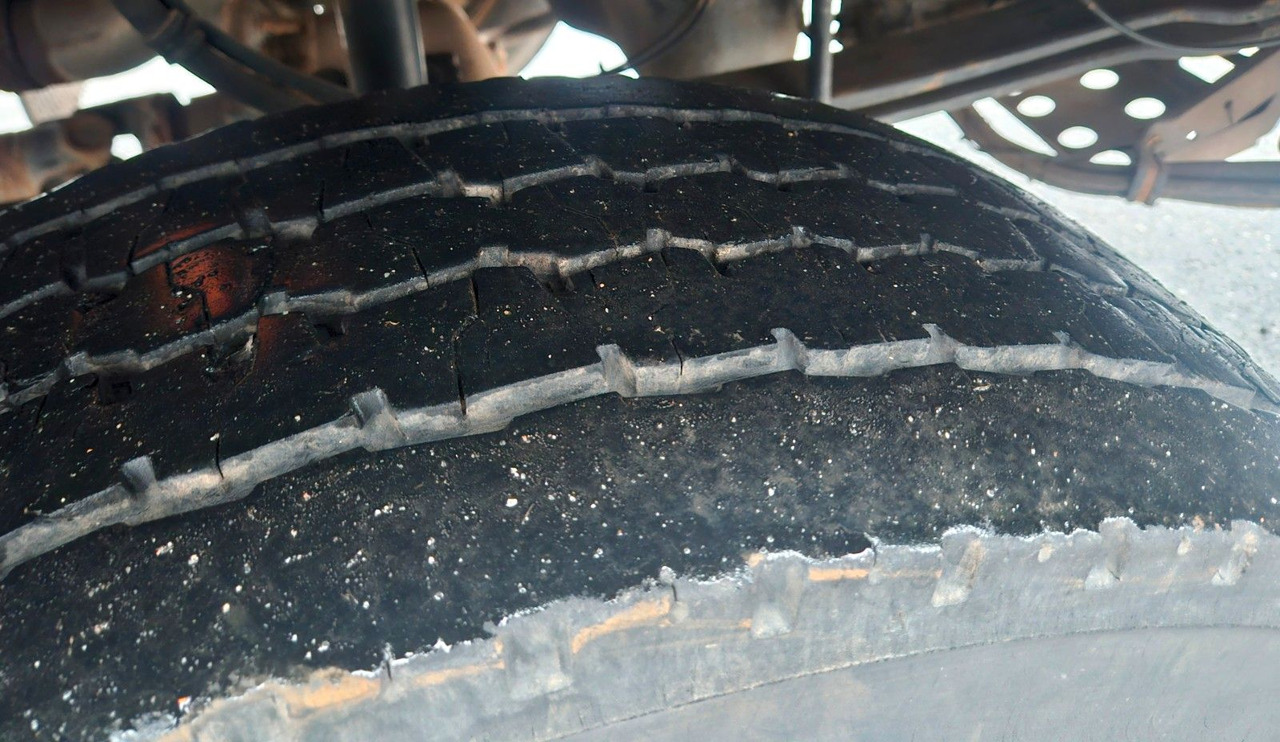 Camión volquete MAN TGM 13.250 4x4 Euro5 Winterdienst: foto 30