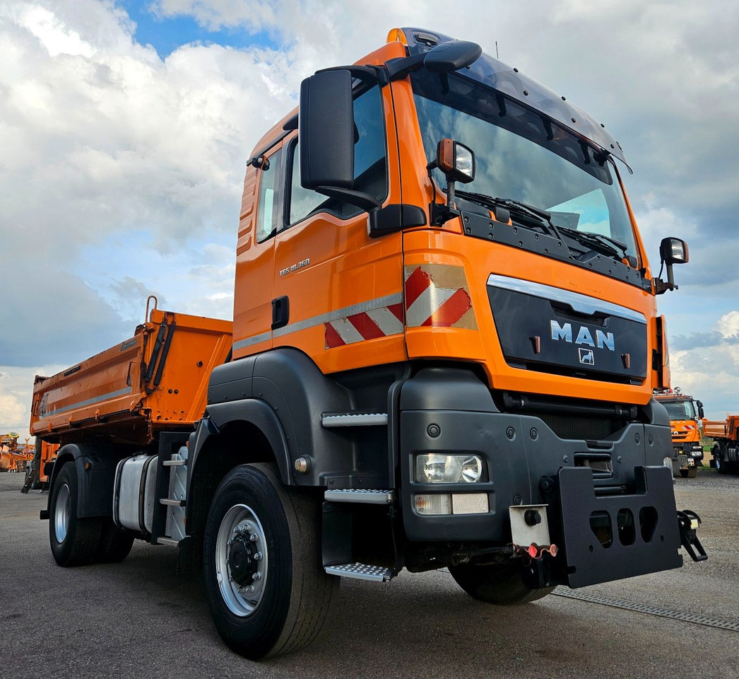 MAN TGS 18.360 4x4 BL Euro5 - Camión volquete: foto 4 MAN TGS 18.360 4x4 BL Euro5 - Camión volquete: foto 4