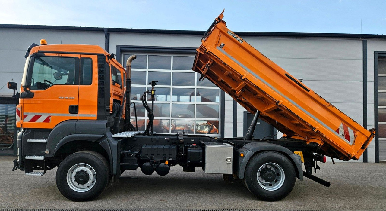 MAN TGS 18.360 4x4 BL Euro5 - Camión volquete: foto 2 MAN TGS 18.360 4x4 BL Euro5 - Camión volquete: foto 2