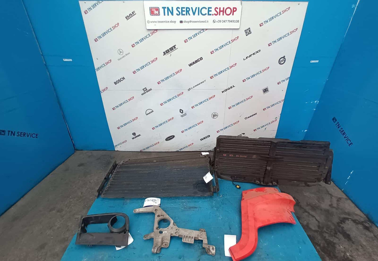 Ricambi Mercedes-Benz MP4 - Piezas de recambio para Camión: foto 1 Ricambi Mercedes-Benz MP4 - Piezas de recambio para Camión: foto 1