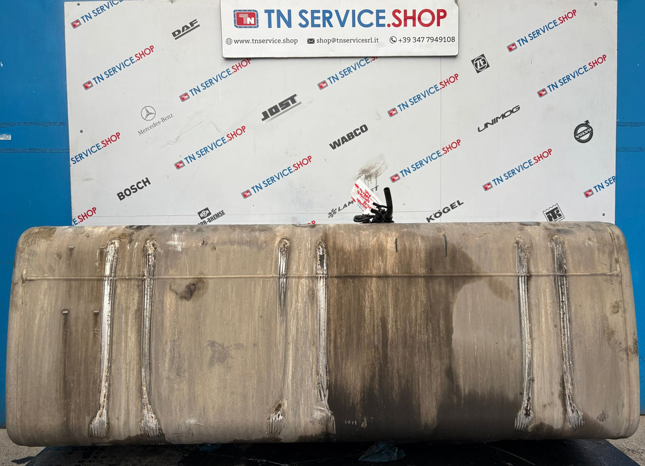 Serbatoio carburante Iveco - Depósito de combustible para Camión: foto 4 Serbatoio carburante Iveco - Depósito de combustible para Camión: foto 4