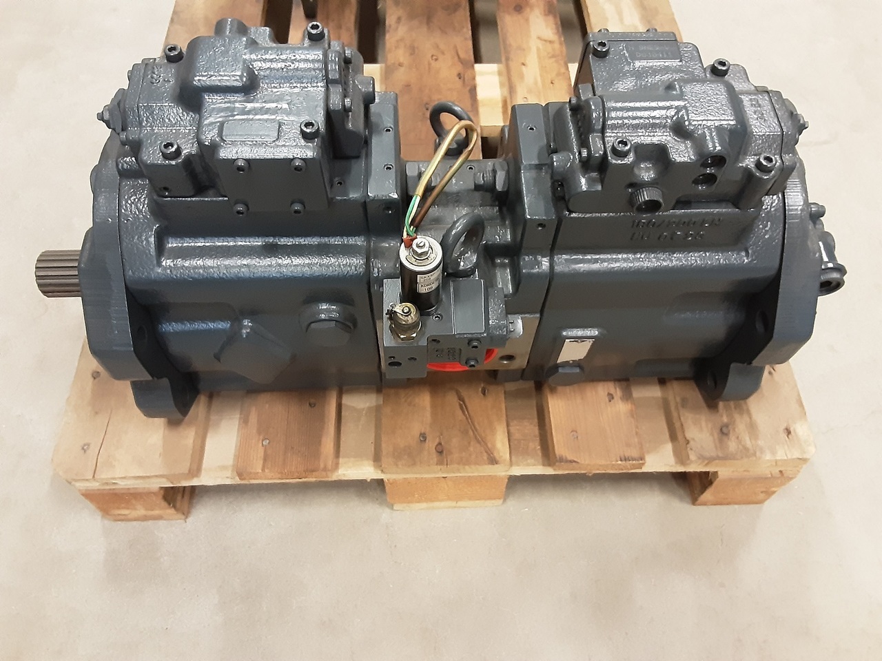 Kawasaki K3V140DT-151R-9NE9-AHV - Bomba hidráulica para Excavadora: foto 1 Kawasaki K3V140DT-151R-9NE9-AHV - Bomba hidráulica para Excavadora: foto 1