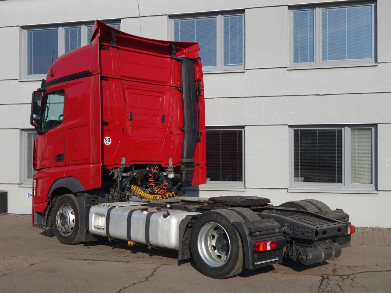 Mercedes-Benz Actros 1845 Lsnrl, Lowdeck, Standklima - Cabeza tractora: foto 4 Mercedes-Benz Actros 1845 Lsnrl, Lowdeck, Standklima - Cabeza tractora: foto 4