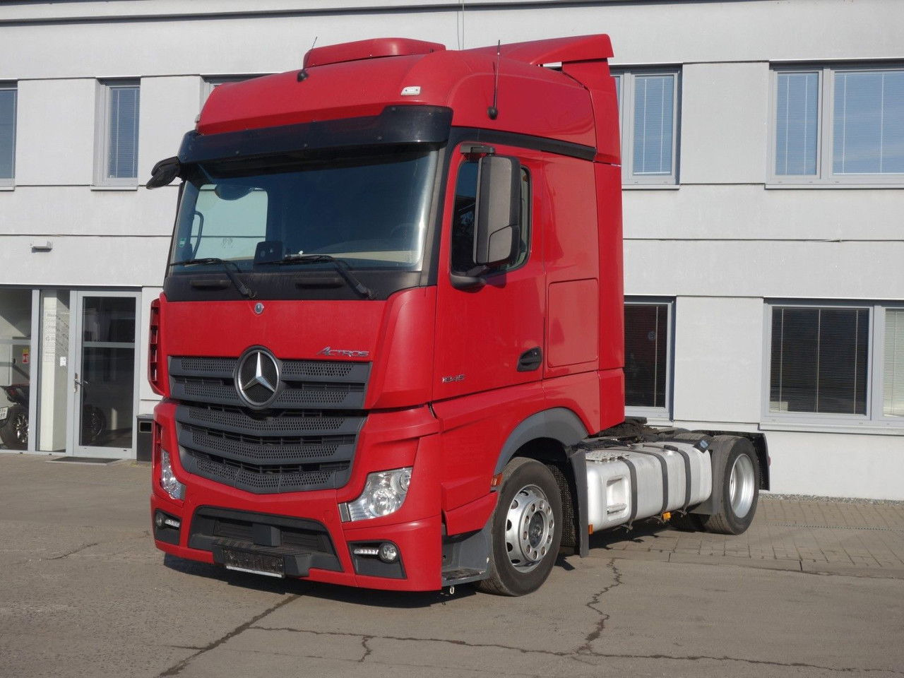 Mercedes-Benz Actros 1845 Lsnrl, Lowdeck, Standklima - Cabeza tractora: foto 2 Mercedes-Benz Actros 1845 Lsnrl, Lowdeck, Standklima - Cabeza tractora: foto 2