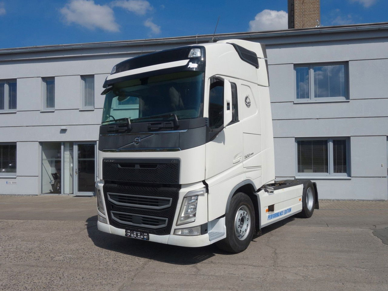Volvo FH 500 Globetrotter, Standard - Cabeza tractora: foto 1 Volvo FH 500 Globetrotter, Standard - Cabeza tractora: foto 1