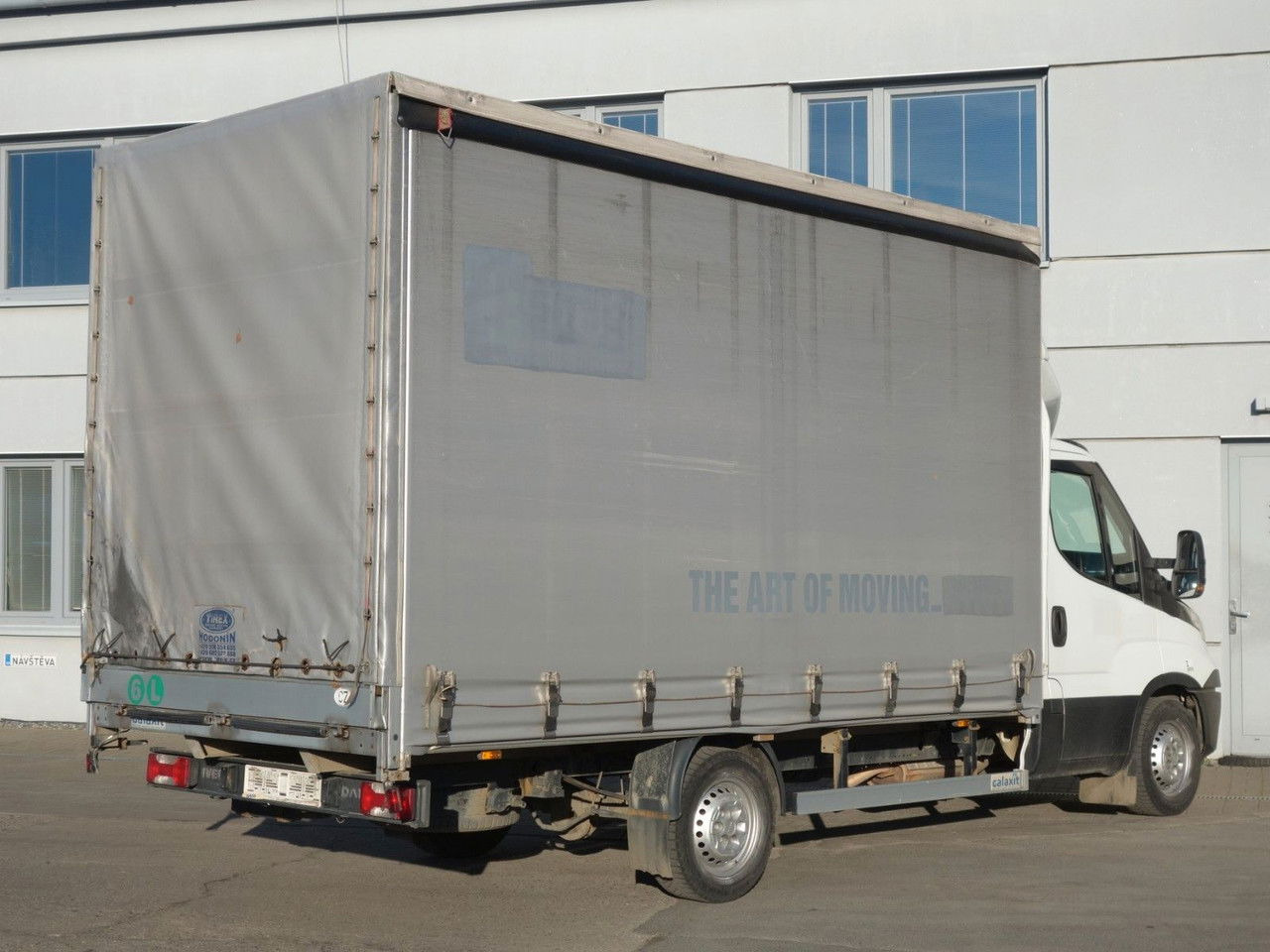 Iveco Daily 35 35S17, 8 europalet, 2-seiten schiebeplane - Furgoneta con caja de lona: foto 4 Iveco Daily 35 35S17, 8 europalet, 2-seiten schiebeplane - Furgoneta con caja de lona: foto 4