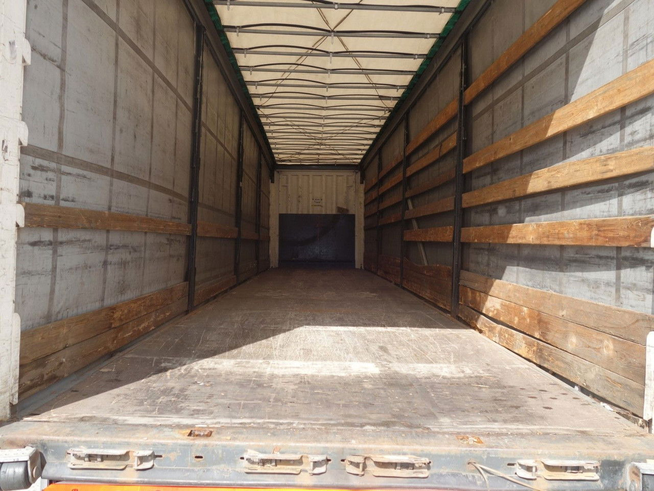 Semirremolque lona Krone SD Standard, Liftachse: foto 7