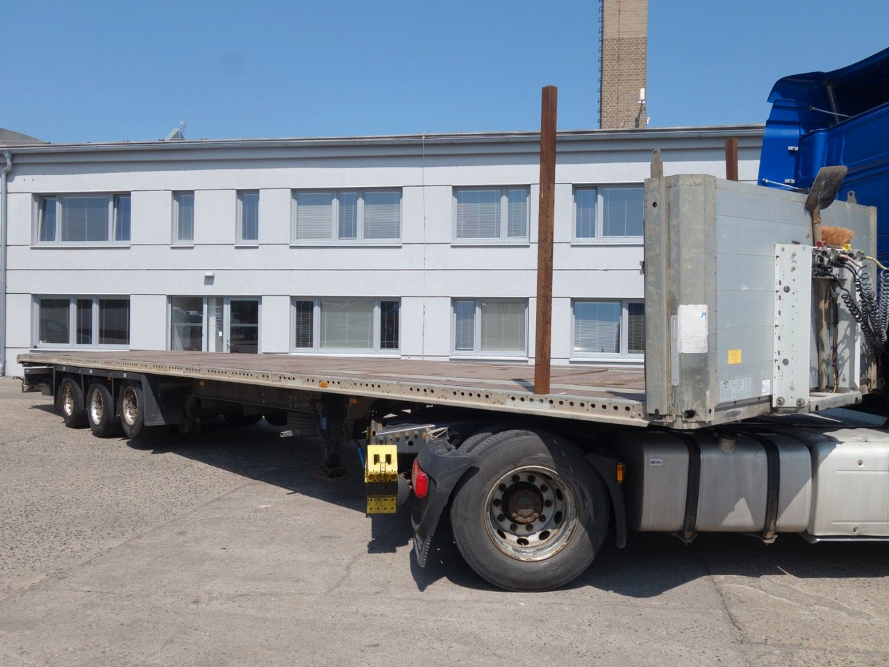 Schmitz Cargobull SCS 24/L , MEGA, Liftaachse, Plattform - Semirremolque lona: foto 3 Schmitz Cargobull SCS 24/L , MEGA, Liftaachse, Plattform - Semirremolque lona: foto 3