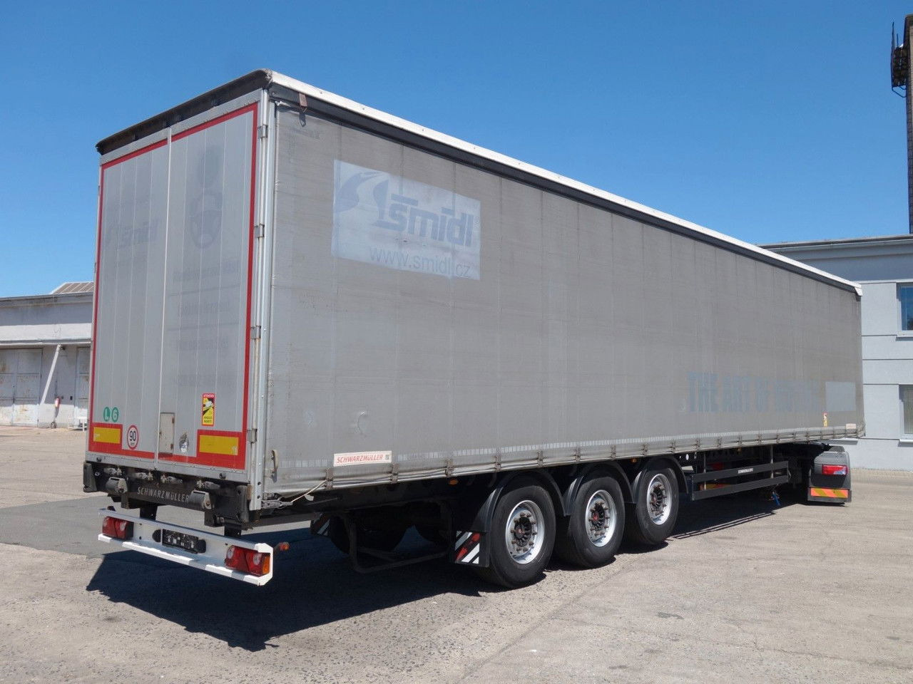 Schwarzmüller SPA 3/E Standard, Liftachse, SAF Achsen SPA 3/E Standard, Liftachse, SAF Achsen - Semirremolque lona: foto 5 Schwarzmüller SPA 3/E Standard, Liftachse, SAF Achsen SPA 3/E Standard, Liftachse, SAF Achsen - Semirremolque lona: foto 5