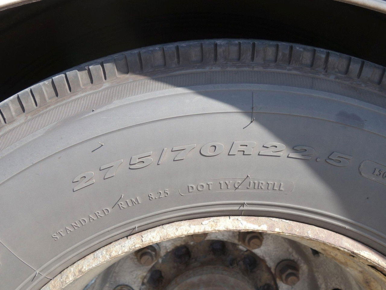 Semirremolque caja cerrada WEKA Weka, 1 Achse, Lenkachse 1 Achse, Lenkachse: foto 13