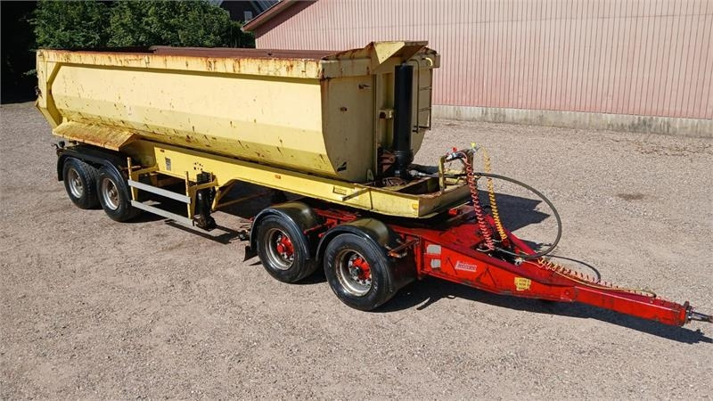 Renders 30 tons ROC16.20 - Vehículo municipal: foto 1 Renders 30 tons ROC16.20 - Vehículo municipal: foto 1