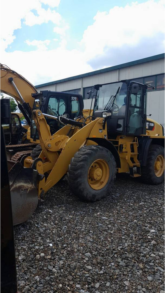 CAT 918M - Cargadora de ruedas: foto 1 CAT 918M - Cargadora de ruedas: foto 1