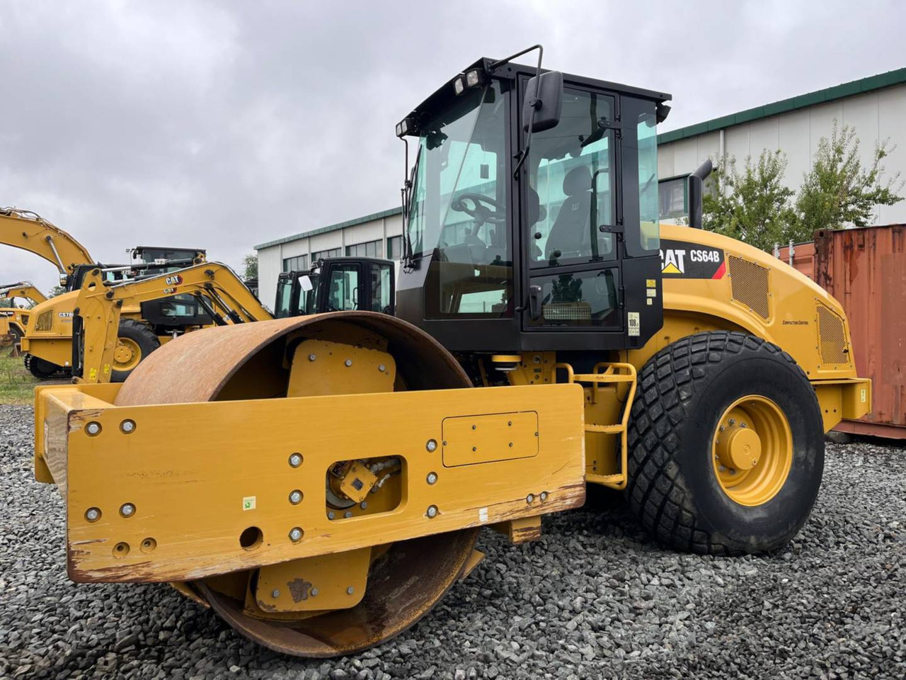 CAT CS64B - Compactador: foto 1 CAT CS64B - Compactador: foto 1