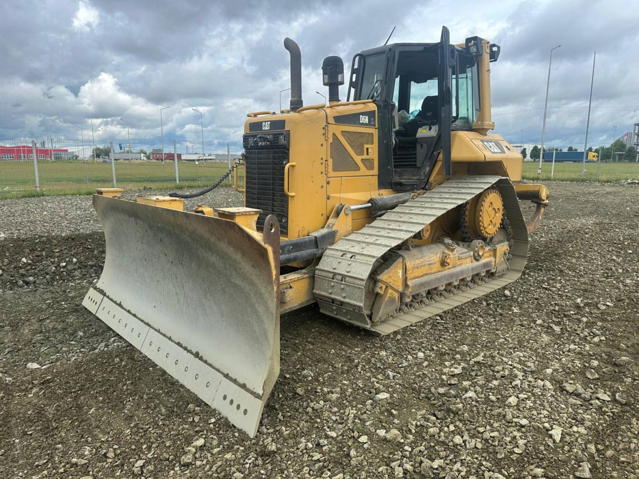 CAT D6NXL - Bulldozer: foto 1 CAT D6NXL - Bulldozer: foto 1