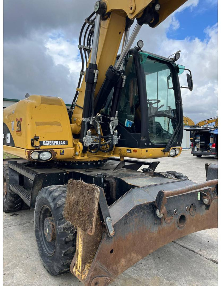 Excavadora de ruedas CAT M316D: foto 7