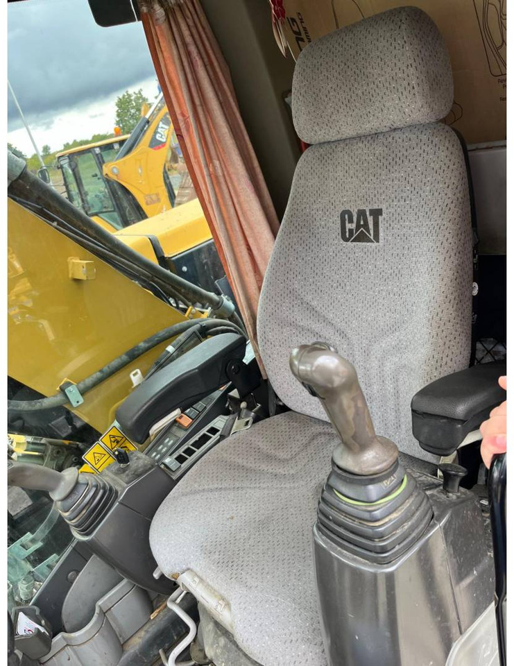 Excavadora de ruedas CAT M316D: foto 8