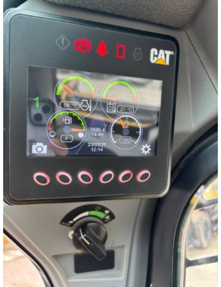 CAT 279D3 - Minicargadora de cadenas: foto 5 CAT 279D3 - Minicargadora de cadenas: foto 5