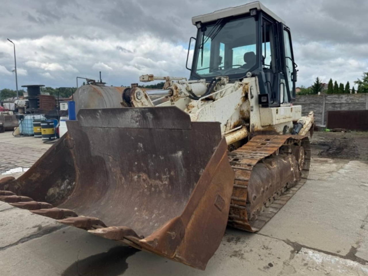CAT 963C - Cargadora de cadenas: foto 1 CAT 963C - Cargadora de cadenas: foto 1