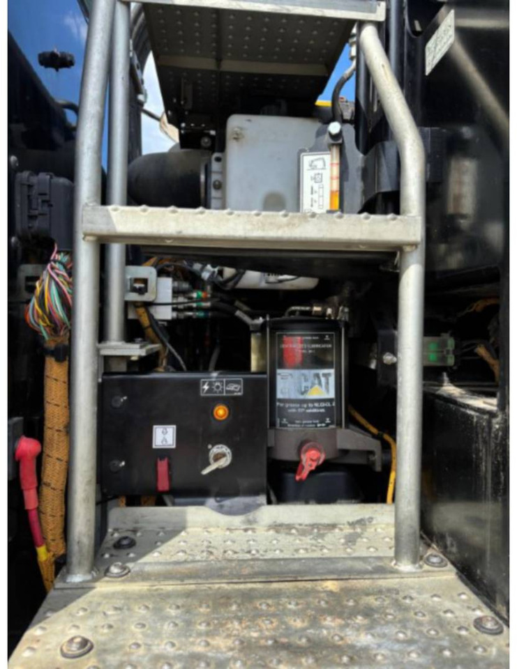 Leasing de CAT M315F CAT M315F: foto 10