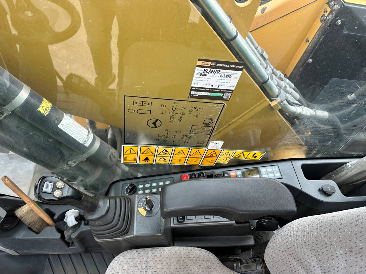 Excavadora de ruedas CAT MH3022: foto 15