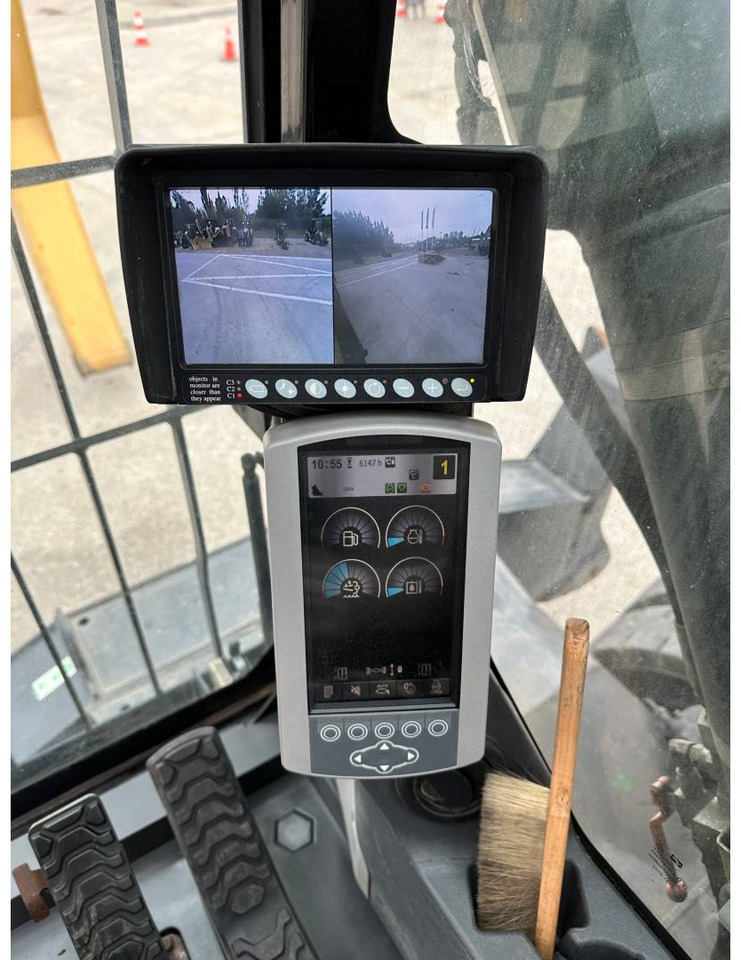 Excavadora de ruedas CAT MH3022: foto 12