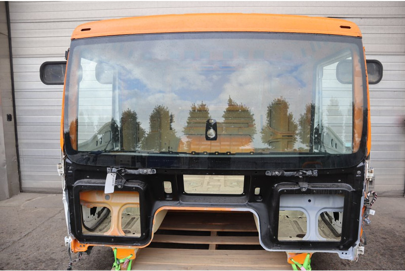 MAN MAN TGS EURO6 NN CABINE - Cabina e interior para Camión: foto 1 MAN MAN TGS EURO6 NN CABINE - Cabina e interior para Camión: foto 1