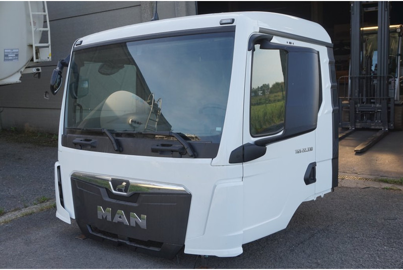 MAN TG3 NN CABINE NEW 81.60001.6003 - Cabina e interior para Camión: foto 3 MAN TG3 NN CABINE NEW 81.60001.6003 - Cabina e interior para Camión: foto 3