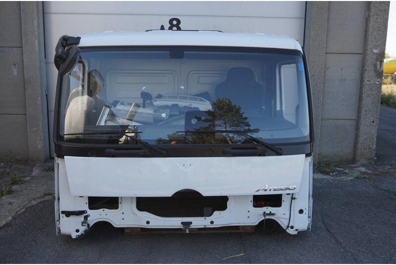 Mercedes-Benz ATEGO MP4 NEW 967820 - Cabina e interior para Camión: foto 1 Mercedes-Benz ATEGO MP4 NEW 967820 - Cabina e interior para Camión: foto 1