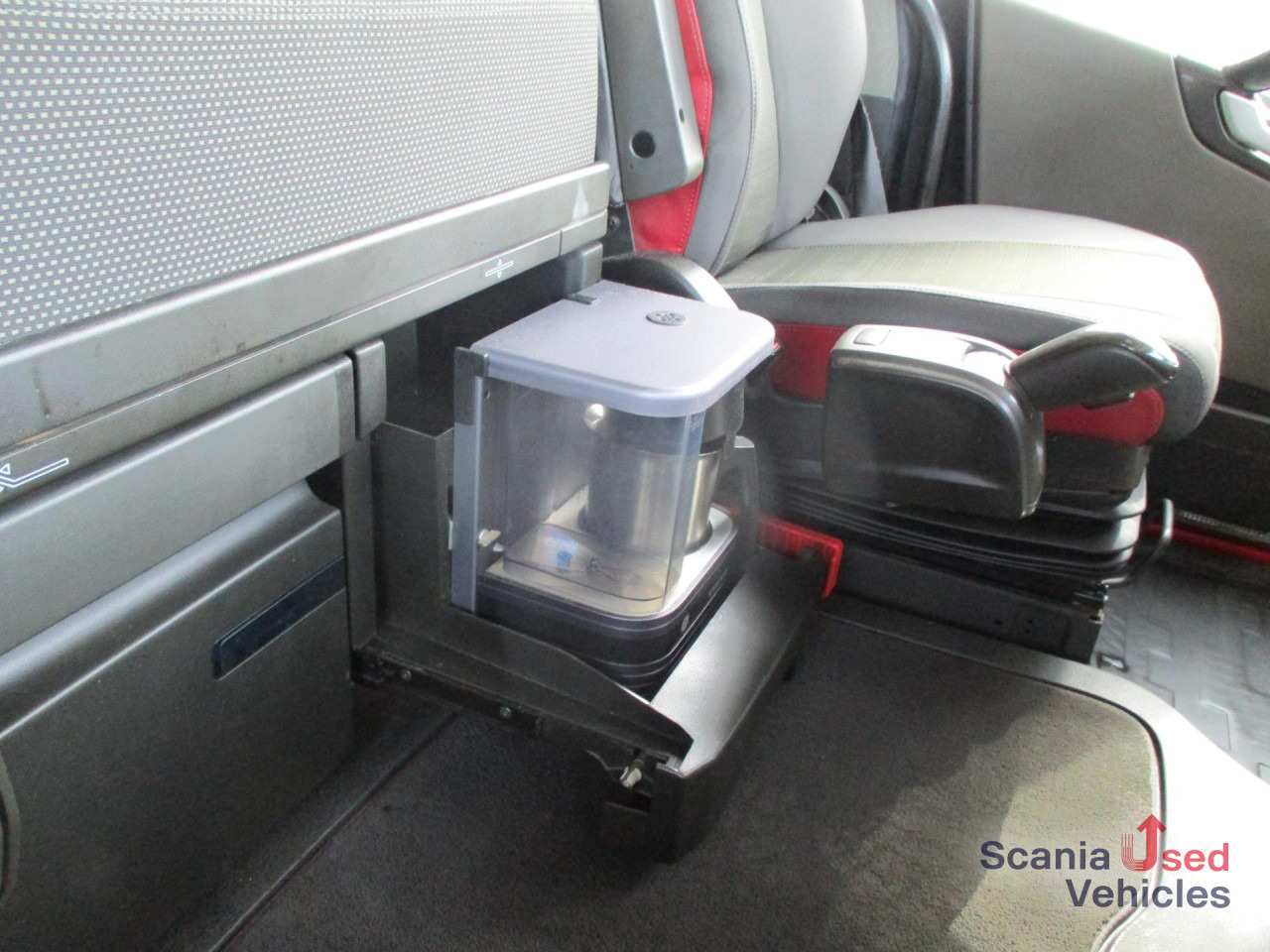 VOLVO FH 540 - 6x4 - GLOBE XL - MEILLER RS 21.70 - VEB+ - Camión multibasculante: foto 4 VOLVO FH 540 - 6x4 - GLOBE XL - MEILLER RS 21.70 - VEB+ - Camión multibasculante: foto 4