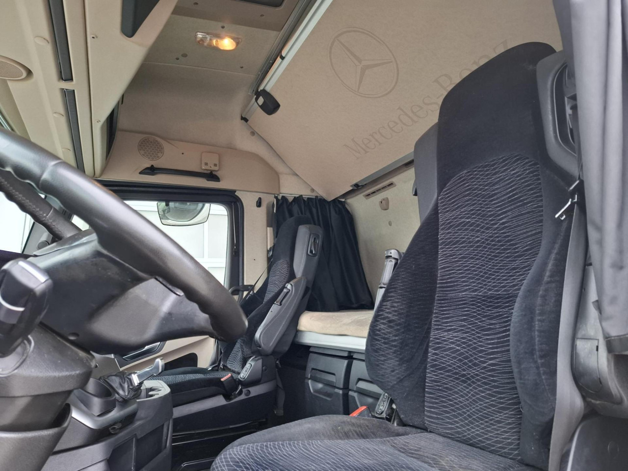 Cabeza tractora MERCEDES-BENZ Actros 1845: foto 7