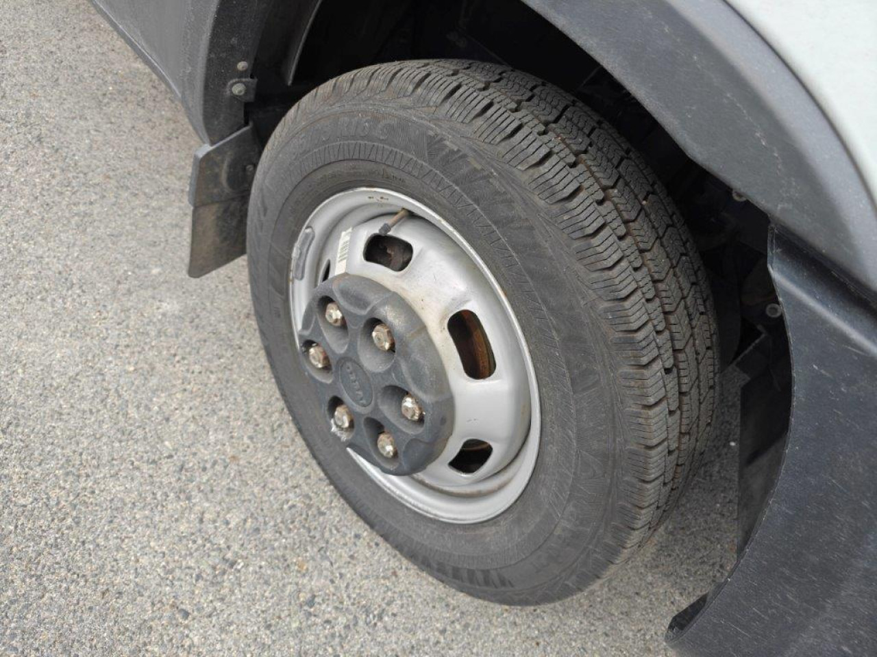 IVECO Daily 35C16H - Furgón: foto 2 IVECO Daily 35C16H - Furgón: foto 2