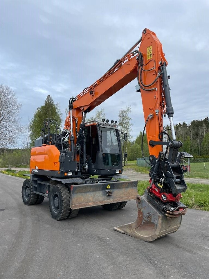 Doosan DX 165 W - Excavadora de ruedas: foto 2 Doosan DX 165 W - Excavadora de ruedas: foto 2
