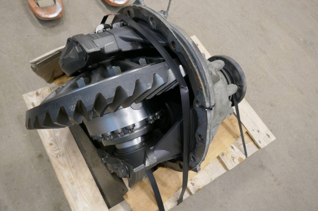 Scania R 500 - Eje y piezas para Camión: foto 3 Scania R 500 - Eje y piezas para Camión: foto 3