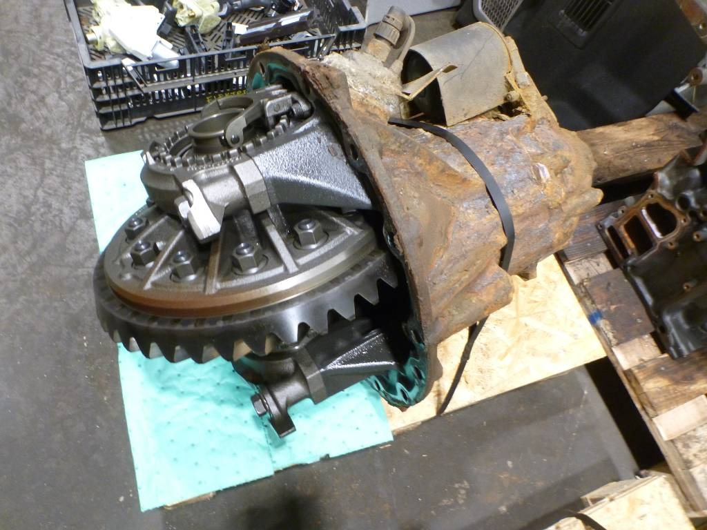 Scania R 580 - Eje y piezas para Camión: foto 1 Scania R 580 - Eje y piezas para Camión: foto 1