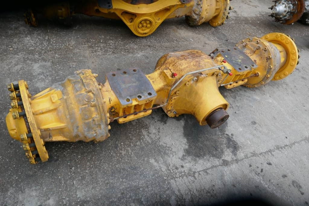 Volvo L 120 H, voe11168089 - Eje y piezas para Maquinaria de construcción: foto 2 Volvo L 120 H, voe11168089 - Eje y piezas para Maquinaria de construcción: foto 2