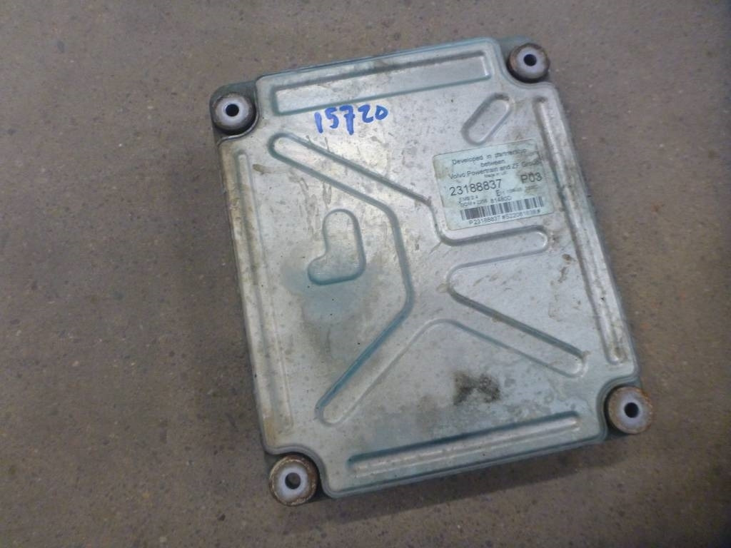 Volvo Motor Styrenhet, 23188837 - Sistema eléctrico para Camión: foto 2 Volvo Motor Styrenhet, 23188837 - Sistema eléctrico para Camión: foto 2