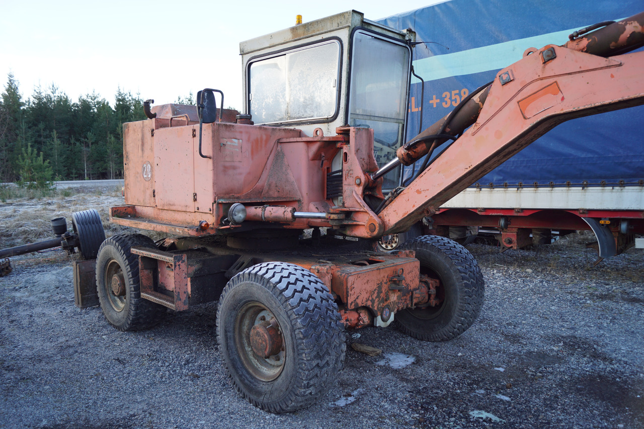 Shaeff hml 30 - Excavadora de ruedas: foto 1 Shaeff hml 30 - Excavadora de ruedas: foto 1