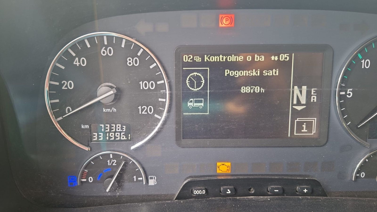 Mercedes-Benz Actros 1844 4x2, MP3, Euro 5 - Cabeza tractora: foto 5 Mercedes-Benz Actros 1844 4x2, MP3, Euro 5 - Cabeza tractora: foto 5