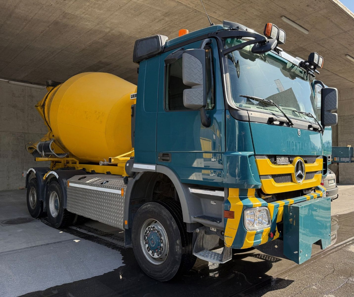 Mercedes-Benz Actros 2648 6x4/4,MP3,EPS,Wechselsys Liebherr 7m - Camión hormigonera: foto 2 Mercedes-Benz Actros 2648 6x4/4,MP3,EPS,Wechselsys Liebherr 7m - Camión hormigonera: foto 2