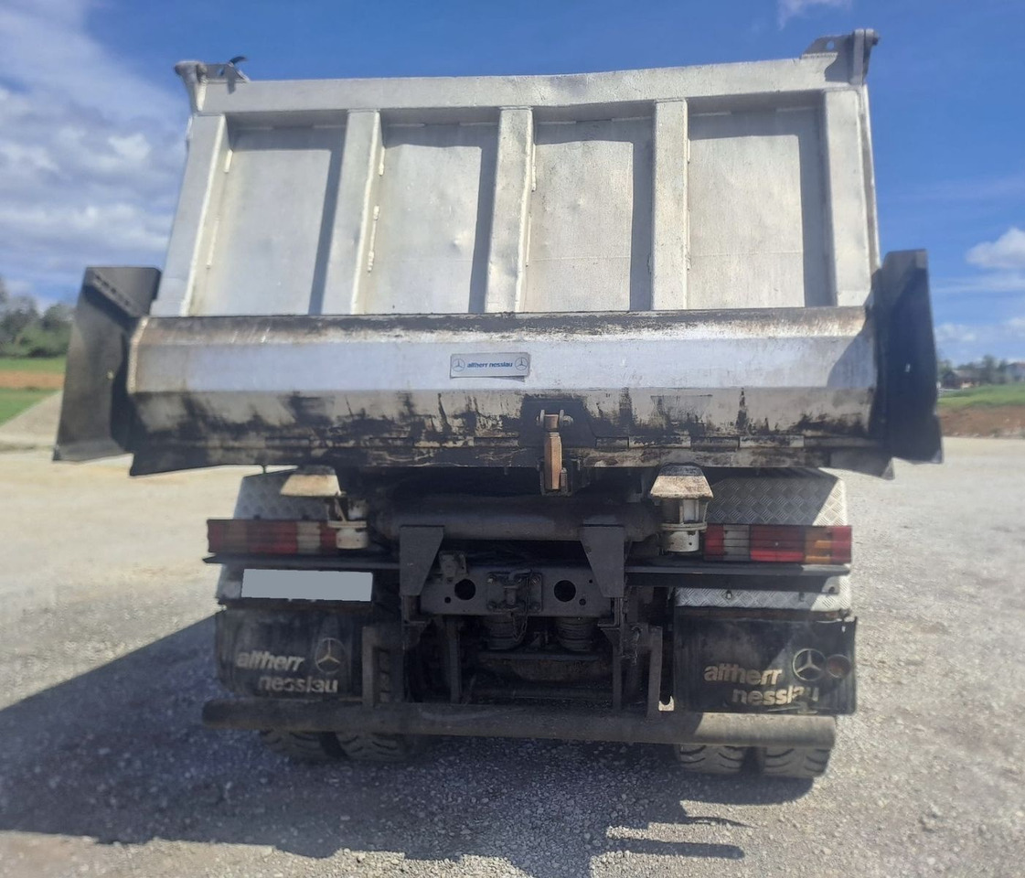 Mercedes-Benz Actros 4448 10x4, E5, EPS, MP-2, Retarder - Camión volquete: foto 4 Mercedes-Benz Actros 4448 10x4, E5, EPS, MP-2, Retarder - Camión volquete: foto 4