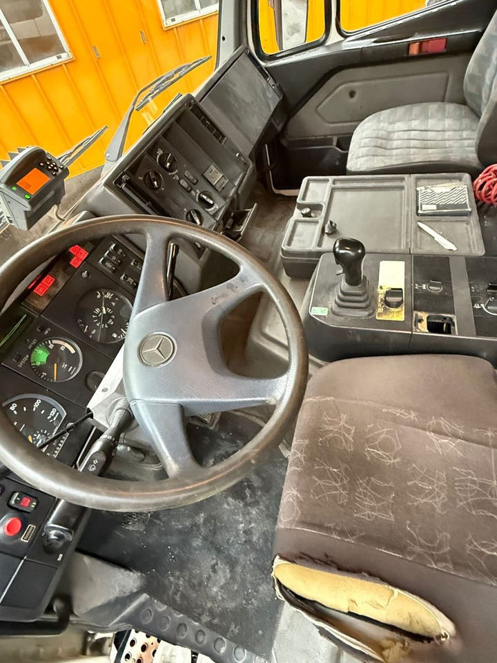 Camión multibasculante Mercedes-Benz SK 1831 K 4x2, Abroll: foto 6 Camión multibasculante Mercedes-Benz SK 1831 K 4x2, Abroll: foto 6