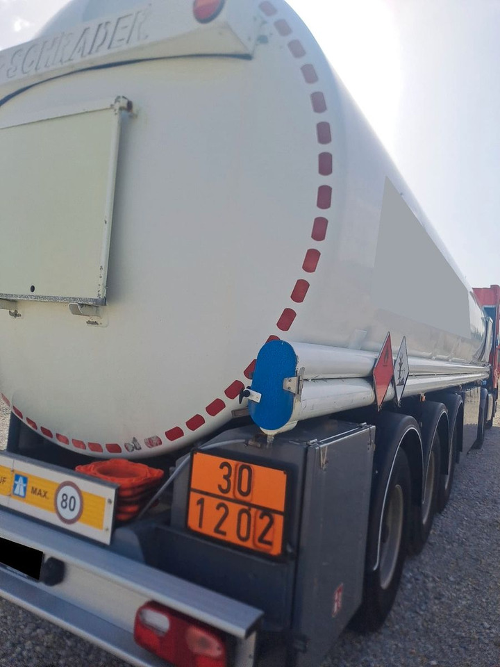 Schrader ADR, Treibstoff Diesel/Benzin, 4 Kammern, Sening Schrader ADR, Treibstoff Diesel/Benzin, 4 Kammern, Sening - Semirremolque cisterna: foto 1 Schrader ADR, Treibstoff Diesel/Benzin, 4 Kammern, Sening Schrader ADR, Treibstoff Diesel/Benzin, 4 Kammern, Sening - Semirremolque cisterna: foto 1