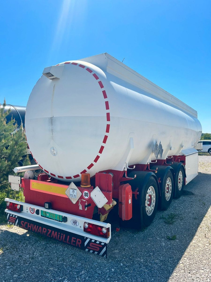 Schwarzmüller TS 3/E ADR, 6 Kammern Treibstoff Fuel - Semirremolque cisterna: foto 1 Schwarzmüller TS 3/E ADR, 6 Kammern Treibstoff Fuel - Semirremolque cisterna: foto 1