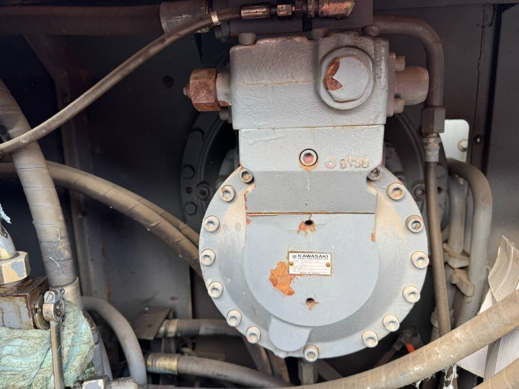 Grúa sobre orugas Hitachi KH300-3 PD: foto 15 Grúa sobre orugas Hitachi KH300-3 PD: foto 15