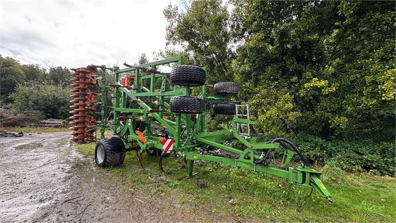 Amazone Cenius 7003 - 2TX Cenius 7003 m. så fordeler - Grada: foto 2 Amazone Cenius 7003 - 2TX Cenius 7003 m. så fordeler - Grada: foto 2