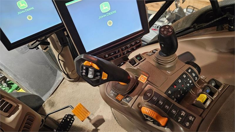 John Deere 6250R Ultimate Edition - Tractor: foto 5 John Deere 6250R Ultimate Edition - Tractor: foto 5