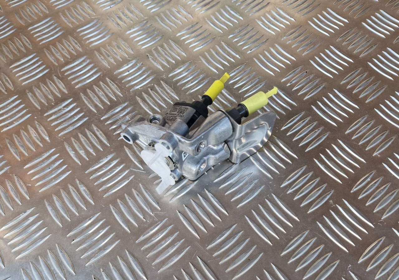 Genuine JCB BOSCH Dosing module 320/A9105 - Motor y piezas para Maquinaria de construcción: foto 5 Genuine JCB BOSCH Dosing module 320/A9105 - Motor y piezas para Maquinaria de construcción: foto 5