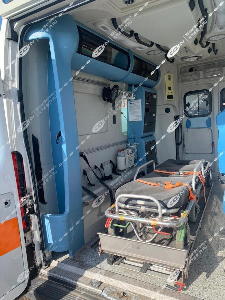 ORION FIAT 250 DUCATO - Ambulancia: foto 3 ORION FIAT 250 DUCATO - Ambulancia: foto 3